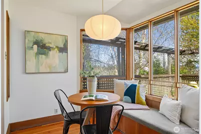 1204 17th Avenue E, Seattle, WA 98112 - Photo 10