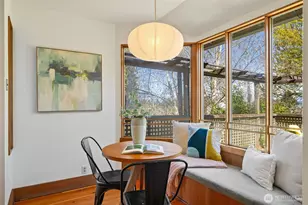 1204 17th Ave E, Seattle, WA 98112 - Photo 10