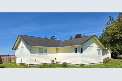 10 Spruce Court, South Bend, WA 98586 - Photo 8