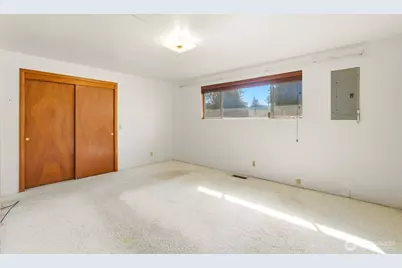 334 Wells Avenue N, Renton, WA 98056 - Photo 16