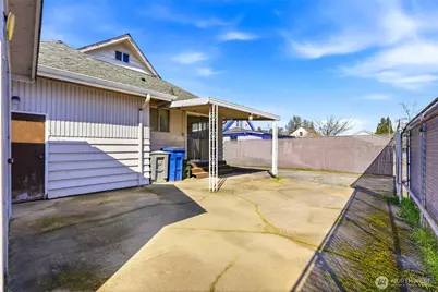 334 Wells Avenue N, Renton, WA 98056 - Photo 26