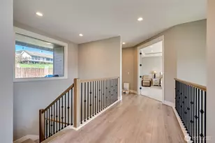 123 W 13th Wy, La Center, WA 98629 - Photo 6