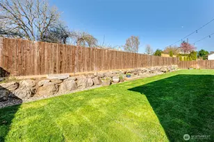 123 W 13th Wy, La Center, WA 98629 - Photo 36