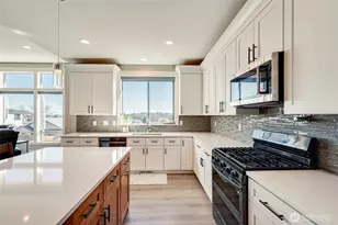 123 W 13th Wy, La Center, WA 98629 - Photo 18