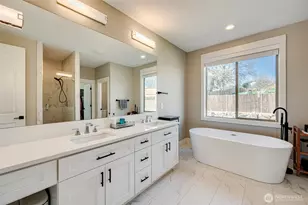 123 W 13th Wy, La Center, WA 98629 - Photo 10