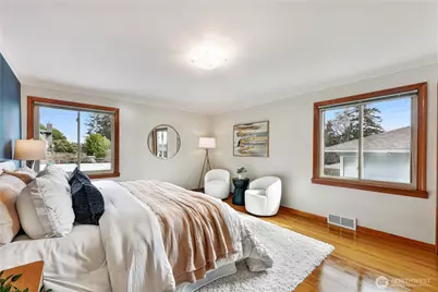 10850 Marine View Drive SW, Seattle, WA 98146 - Photo 14
