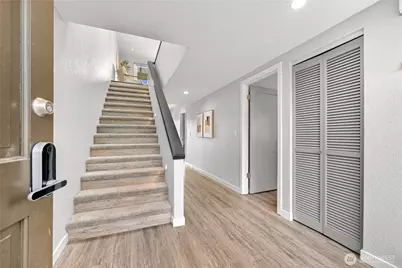 708 Poplar Drive #1, Bellingham, WA 98226 - Photo 4