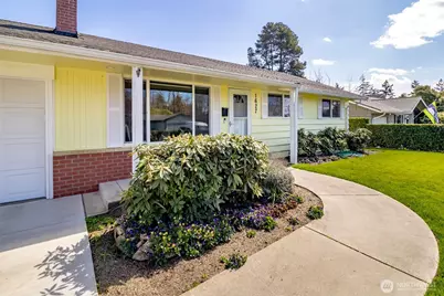 1627 S Verde Street, Tacoma, WA 98405 - Photo 2
