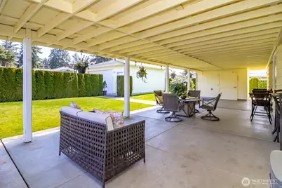 1627 S Verde Street, Tacoma, WA 98405 - Photo 32