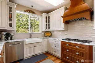 3913 W 12th St, Anacortes, WA 98221 - Photo 18