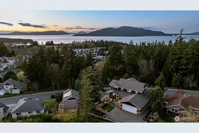 3913 W 12th Street, Anacortes, WA 98221 - Photo 36