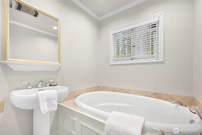 2138 Dellesta Drive, Bellingham, WA 98226 - Photo 22