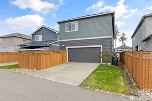 19014 131st St Ct E, Bonney Lake, WA 98391 - Photo 32