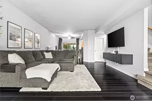 2365 Yakima Ct, Tacoma, WA 98405 - Photo 4