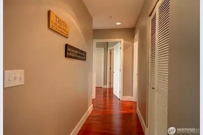 220 1st Street #402, Kirkland, WA 98033 - Photo 10