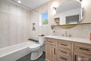 11242 Evanston Ave N, Seattle, WA 98133 - Photo 14