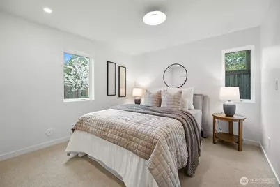 11242 Evanston Avenue N #B, Seattle, WA 98133 - Photo 10