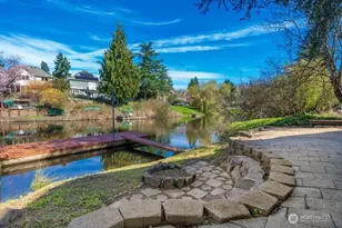 11028 E Riverside Dr, Bothell, WA 98011 - Photo 32