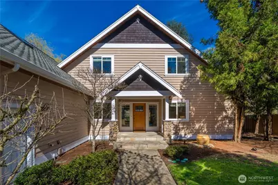 11028 E Riverside Drive, Bothell, WA 98011 - Photo 6