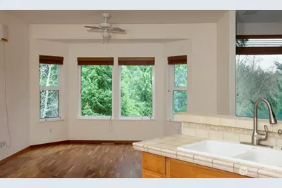 17625 Chummit Lane NE, Suquamish, WA 98392 - Photo 18