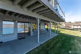 4056 Lakeveiw Pl, Chelan, WA 98816 - Photo 24