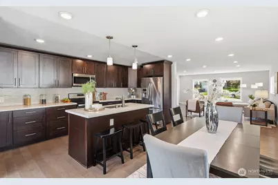 12210 1st Avenue SW, Burien, WA 98146 - Photo 8