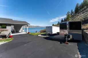 4056 Lakeveiw Pl, Chelan, WA 98816 - Photo 6