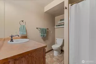 4056 Lakeveiw Pl, Chelan, WA 98816 - Photo 32