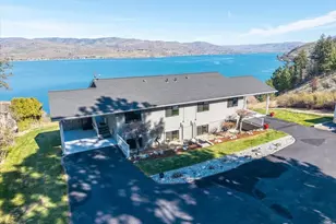 4056 Lakeveiw Pl, Chelan, WA 98816 - Photo 1