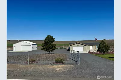 4198 Road  20 NE, Soap Lake, WA 98851 - Photo 2