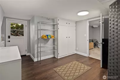 541 NE 130th Street, Seattle, WA 98125 - Photo 30