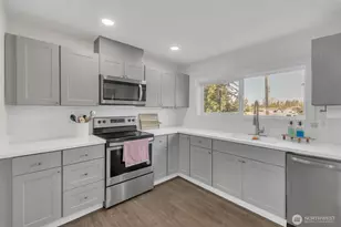 212 7th St, Gold Bar, WA 98251 - Photo 10