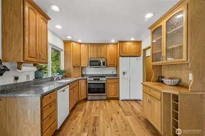 100 NW Westmont Lane, Bremerton, WA 98311 - Photo 18