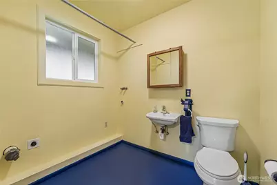 100 NW Westmont Lane, Bremerton, WA 98311 - Photo 30