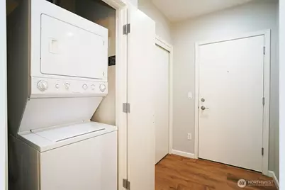 11004 NE 11th Street #301, Bellevue, WA 98004 - Photo 12