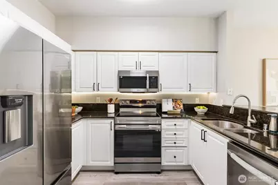 3116 164th Street SW #603, Lynnwood, WA 98087 - Photo 8