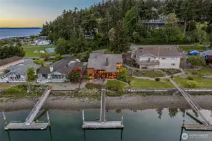 2180 Cove Dr, Oak Harbor, WA 98277 - Photo 2