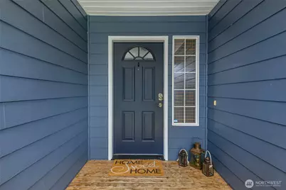 2060 SW 16th, Oak Harbor, WA 98277 - Photo 2