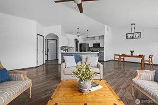 2060 SW 16th, Oak Harbor, WA 98277 - Photo 6