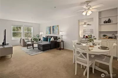 4133 224th Place SE #302, Issaquah, WA 98029 - Photo 2