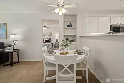 4133 224th Place SE #302, Issaquah, WA 98029 - Photo 8