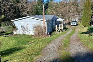 17242 Heather Ln SE, Yelm, WA 98597 - Photo 2