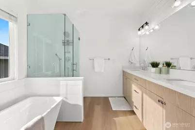 24023 SE 10th Street, Sammamish, WA 98075 - Photo 26