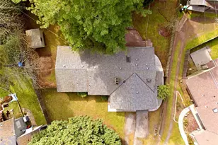 1409 N 135th Pl, Seattle, WA 98133 - Photo 4