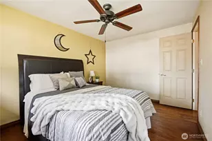 1409 N 135th Pl, Seattle, WA 98133 - Photo 16