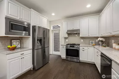 11496 158th Avenue NE, Redmond, WA 98052 - Photo 12