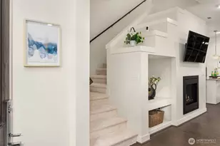 11496 158th Ave NE, Redmond, WA 98052 - Photo 2