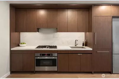 121 Stewart Street #603, Seattle, WA 98101 - Photo 8