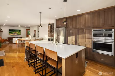 14625 SE 14th Street, Bellevue, WA 98007 - Photo 16