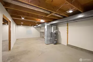 9818 63rd Ave S, Seattle, WA 98118 - Photo 24